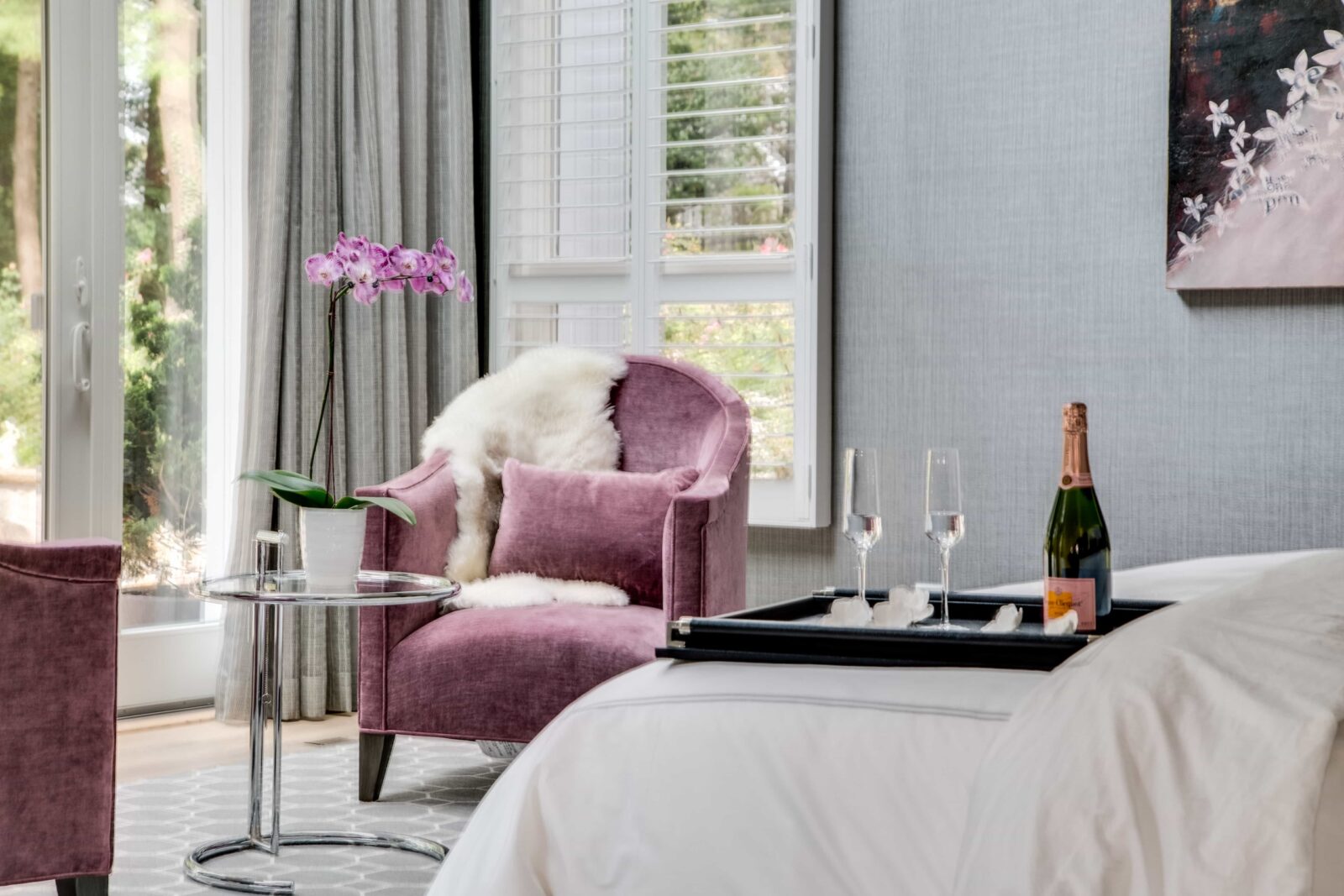 Guest bedroom interior design near Smithtown, Long Island