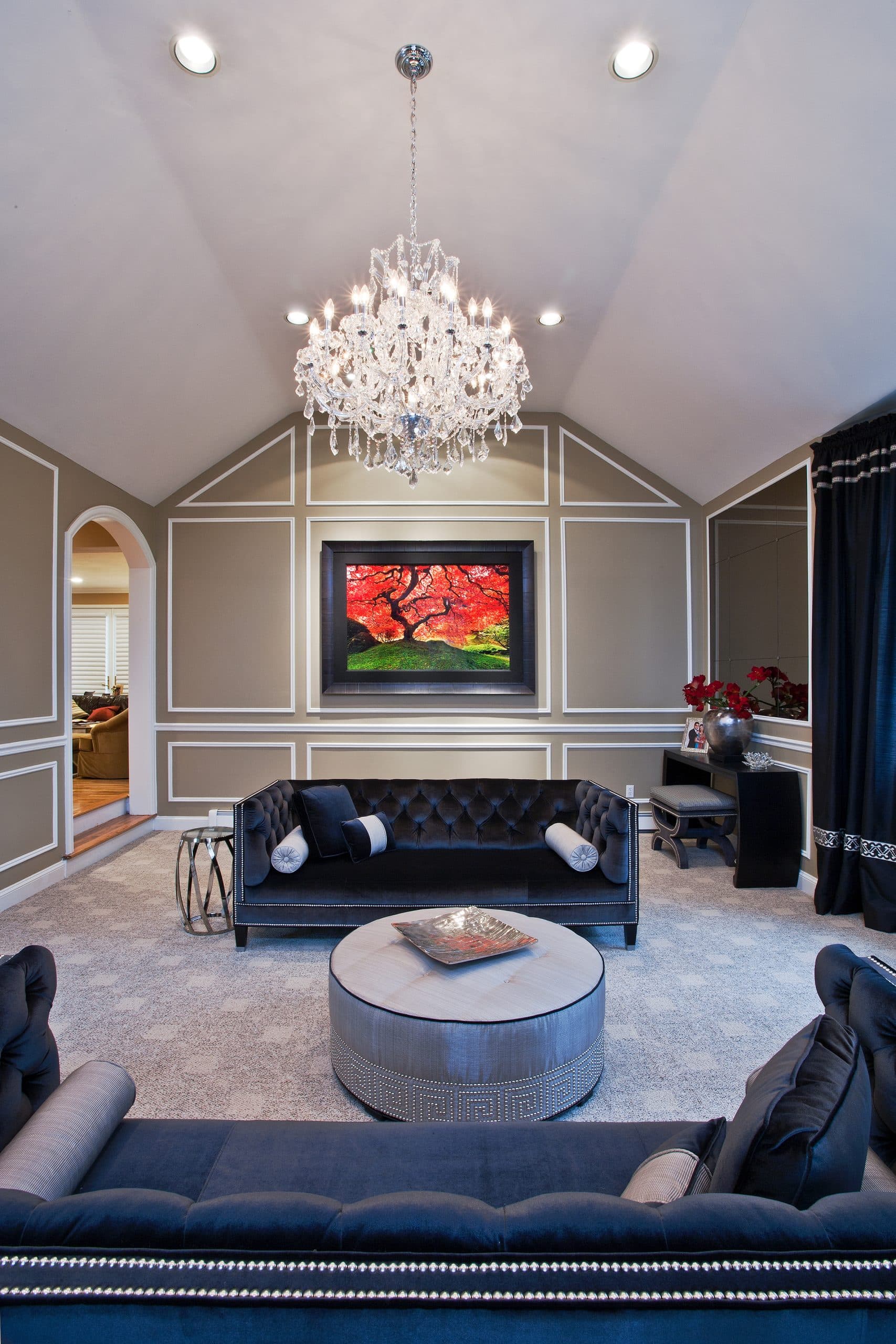 Open-concept family room interior design in Syosset by Robyn Baumgarten
