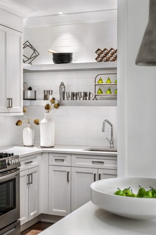 Long Island kitchen design by interior designer Robyn Baumgarten