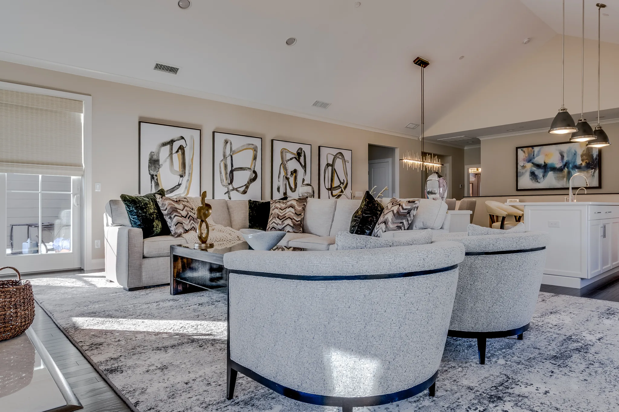 Living rooms and family rooms are the heart of the home. Robyn designs spaces that are stylish yet livable — warm, layered interiors that work beautifully for everyday life and entertaining alike.