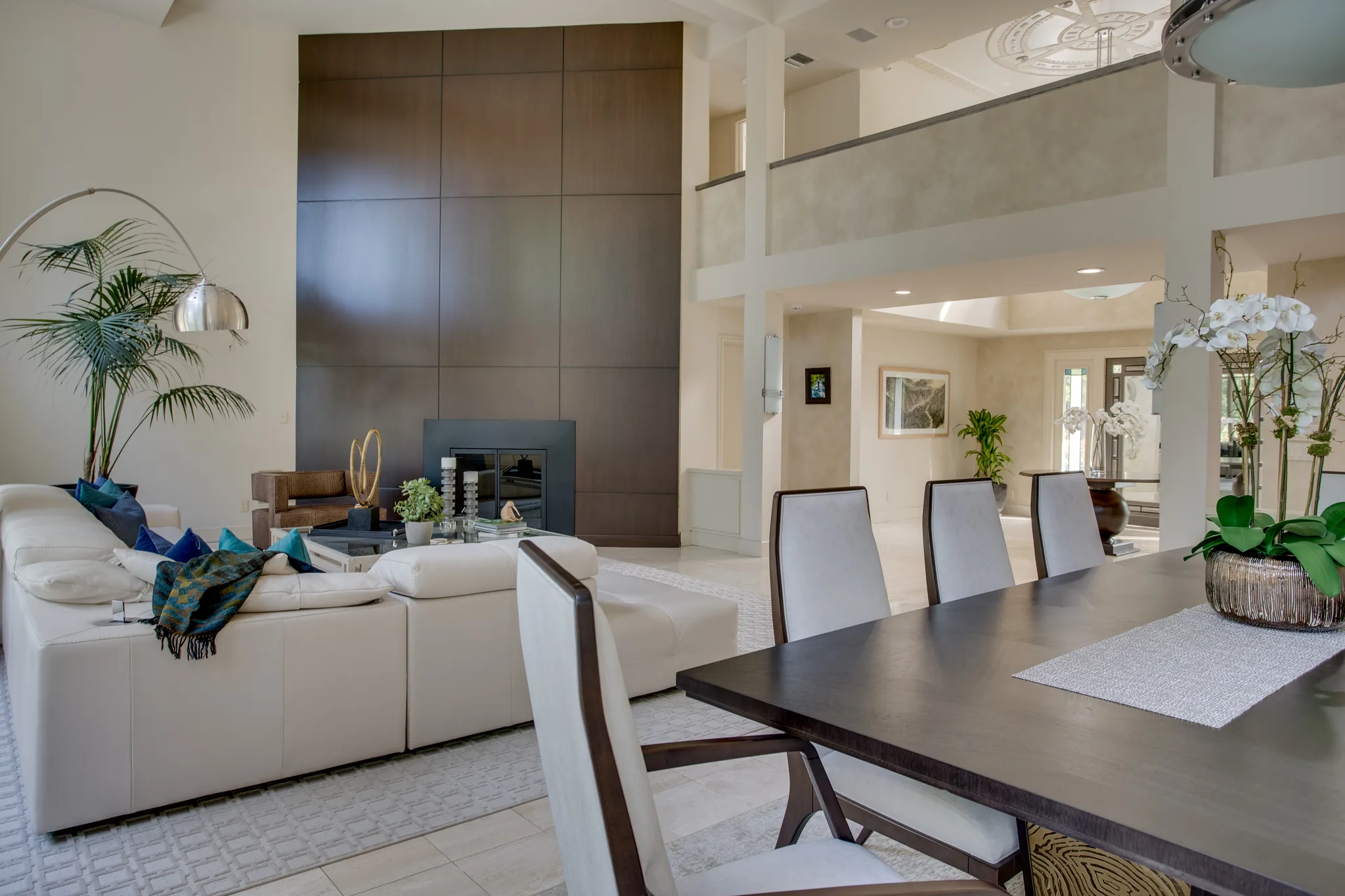 Living rooms and family rooms are the heart of the home. Robyn designs spaces that are stylish yet livable — warm, layered interiors that work beautifully for everyday life and entertaining alike.