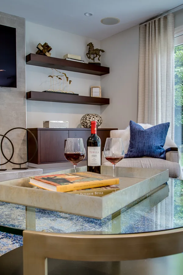 Living rooms and family rooms are the heart of the home. Robyn designs spaces that are stylish yet livable — warm, layered interiors that work beautifully for everyday life and entertaining alike.